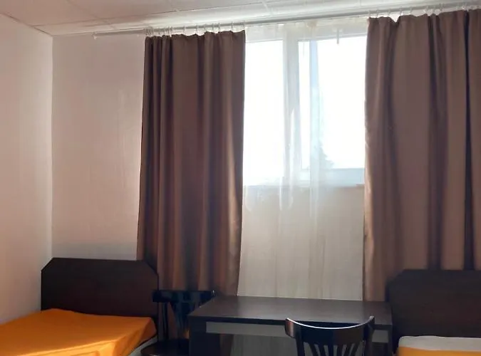 Kitchen Hostel *